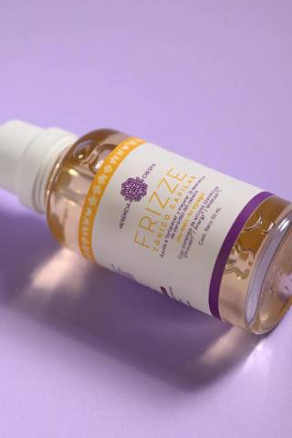 Frizzé Crema-Gel Moldeadora — imagen 3